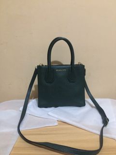 (Kategori: ) berada di . Dikirim oleh oldfriendstore (ID iklan 1381620446, Gambar 1). Deskripsi: .