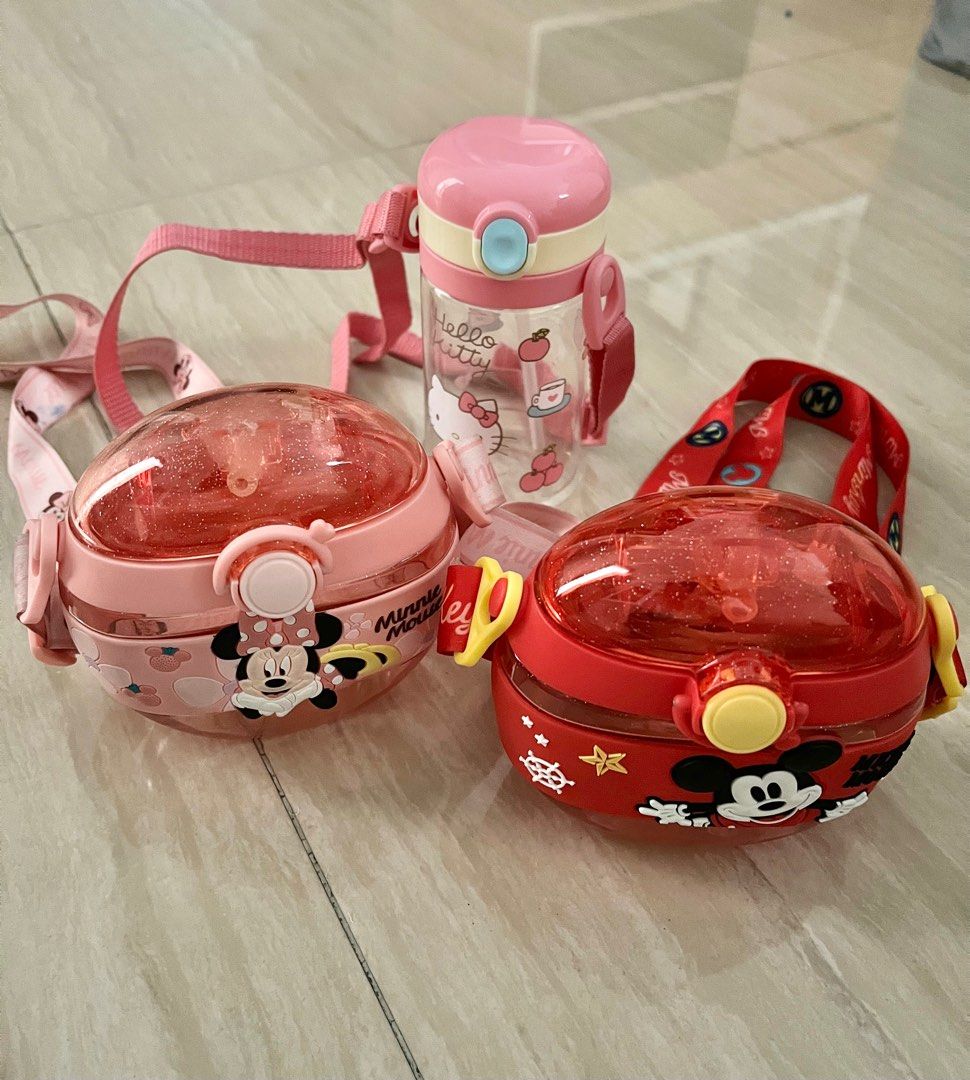 Mickey Minnie Hellokitty botol minum (Kategori: Perawatan & Makanan Anak) berada di Jakarta Barat. Dikirim oleh koperbekasku (ID iklan 1381559893, Gambar 1). Deskripsi: Second. Harga untuk 3pc botol minum..