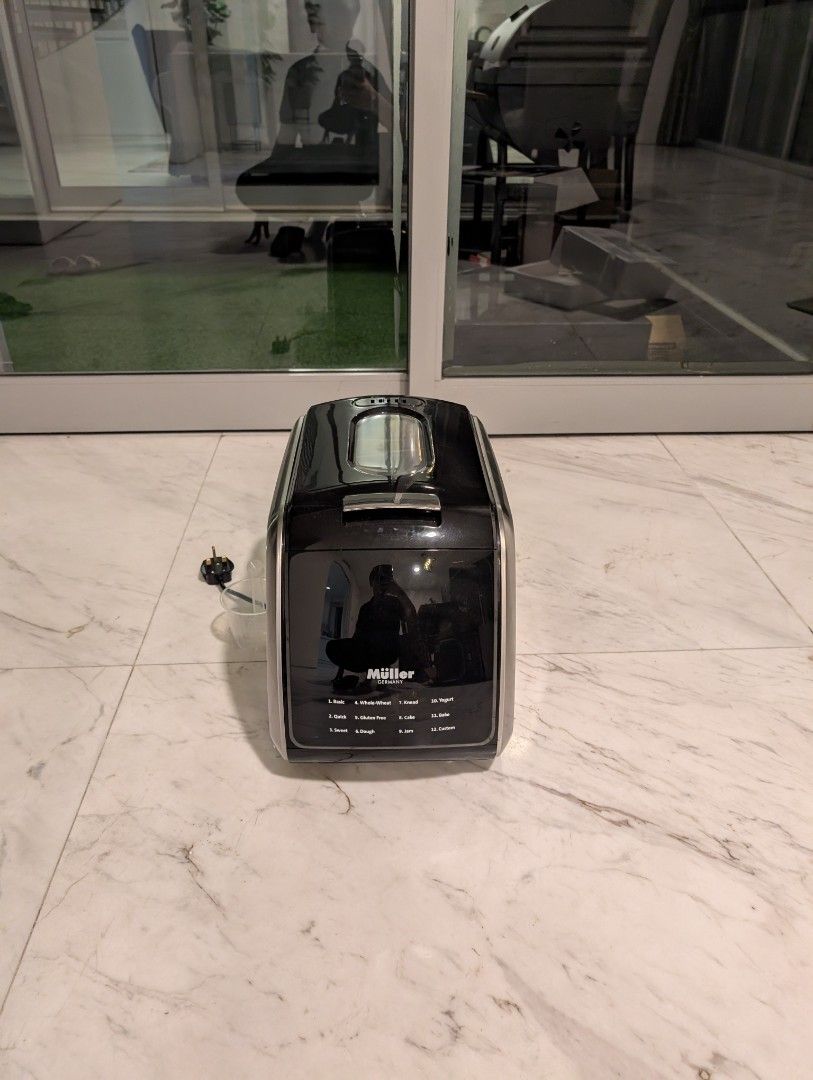 Muller Bread Maker (Category: Breadmakers) located in Kuala Lumpur. Submitted by khaleelmit80886 (Listing ID 1381569672, Image 2). Description: Used twice KL only.