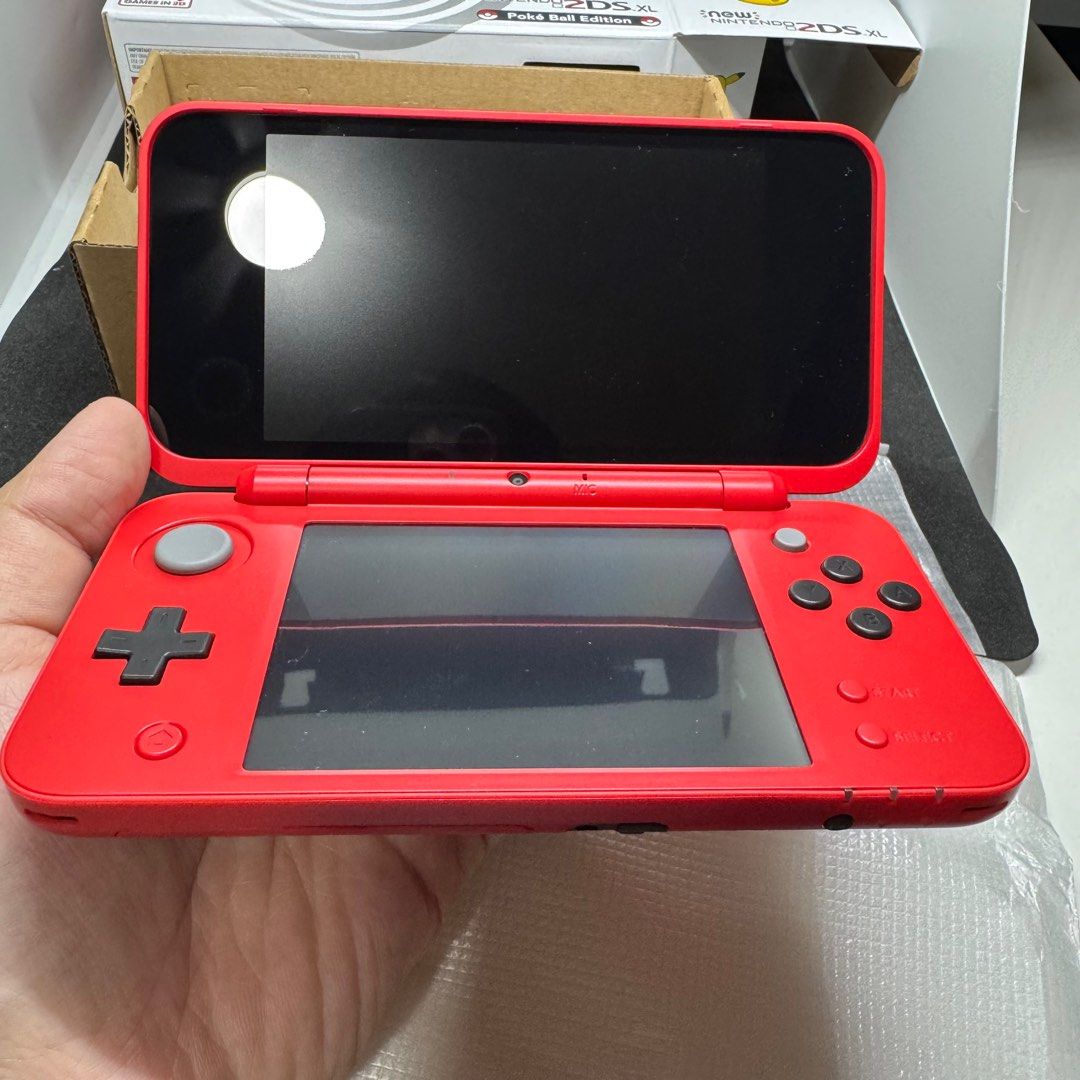 Never Played New Nintendo 2DS XL Pokeball Limited Edition Pokemon63108086487681113