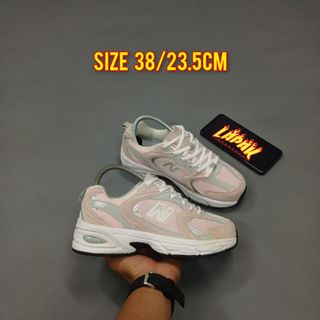 (Kategori: ) berada di . Dikirim oleh lapaksepatuku (ID iklan 1381470615, Gambar 1). Deskripsi: .