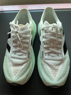 (Category: ) located in . Submitted by tiangge_sg (Listing ID 1381587631, Image 1). Description: .