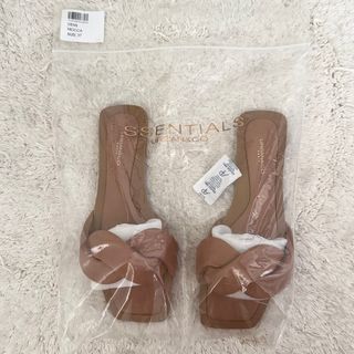 (Kategori: ) berada di . Dikirim oleh curvyjudy (ID iklan 1381469363, Gambar 1). Deskripsi: .