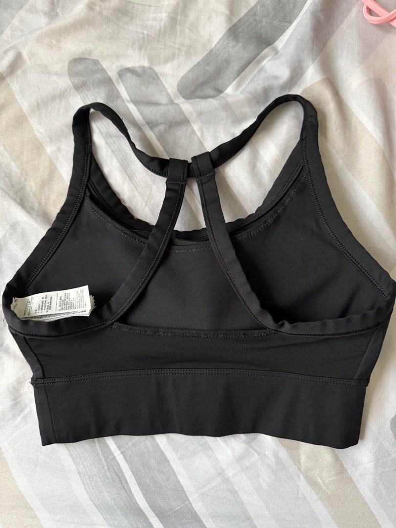 Nike Sports Bra (Category: Activewear) located in Manila. Submitted by thesecondhandshop (Listing ID 1381474288, Image 2). Description: .