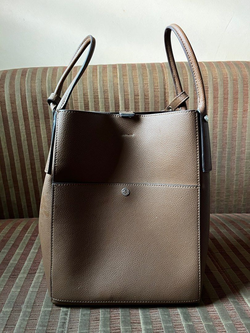 Tas Original Hush Puppies Karter Bucket Shoulder Bag Brown with Pouch Brown  Inside