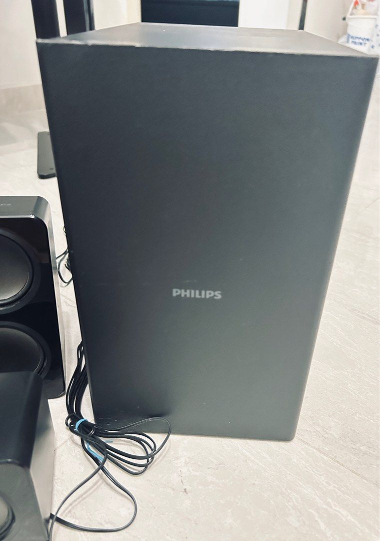Philips 5.1 Home Theatre Speakers (HTS3538) – Subwoofer + Tallboys + Mini Speakers63205307165059112