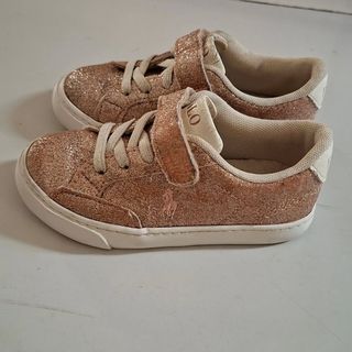 (Kategori: ) berada di . Dikirim oleh jevana7 (ID iklan 1381471519, Gambar 1). Deskripsi: .