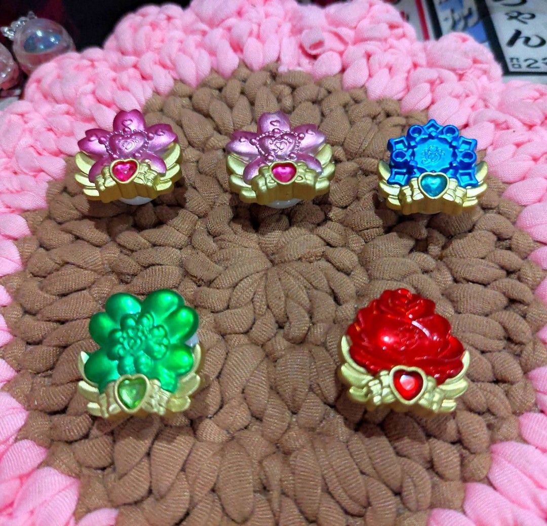 Precure glitter force deco charm (Category: Charms) located in Manila. Submitted by angelzzzbratz (Listing ID 1381566856, Image 3). Description: 🌈For sale! 💗Precure glitter force deco charm. ( Bala ito Ng glitter force toys nyo po) price range: 15 pesos- 45 pesos each pm lang po kayo kung ano Ang bet nyo look natin kung available pa. 🩷.