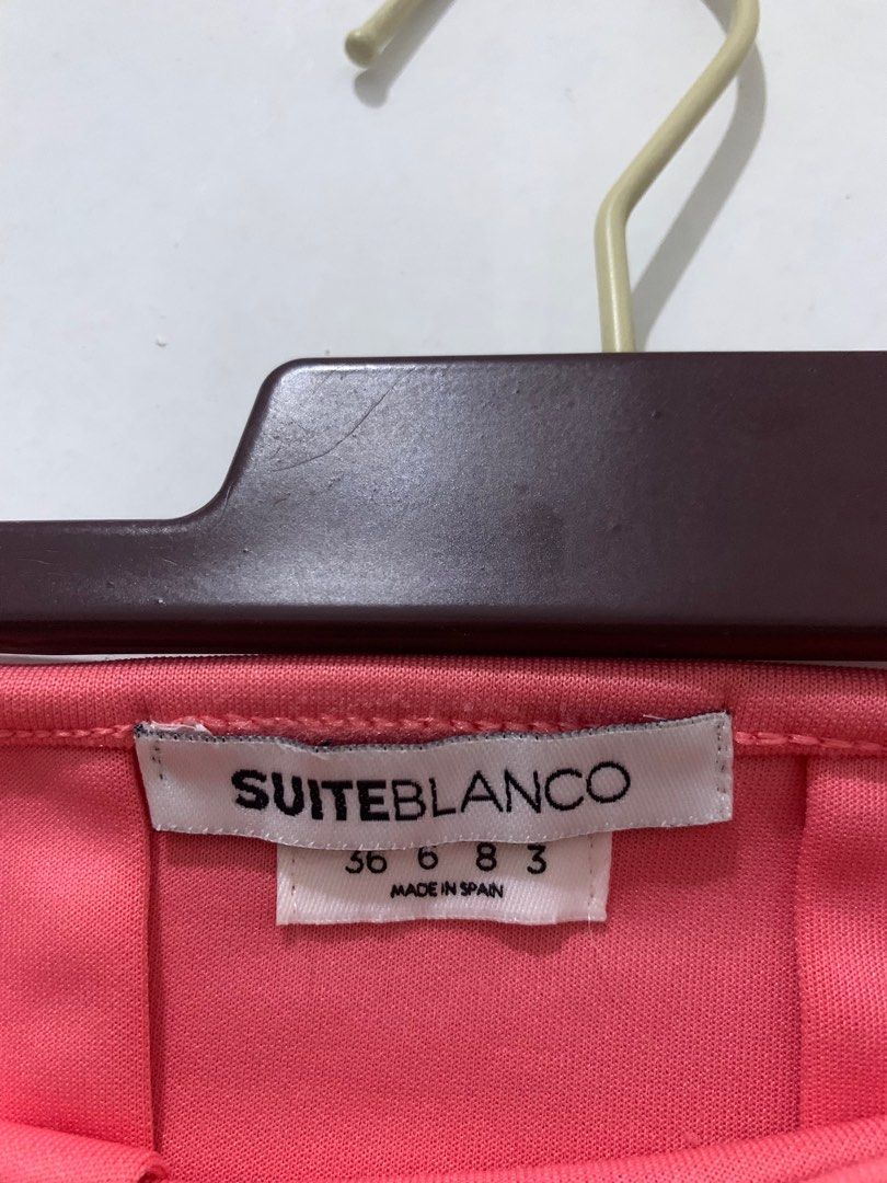 Suiteblanco Coral Pink Skirt (Category: Skirts) located in Quezon City. Submitted by prelojved (Listing ID 1381566376, Image 3). Description: Never been used!! RFS: Decluttering .