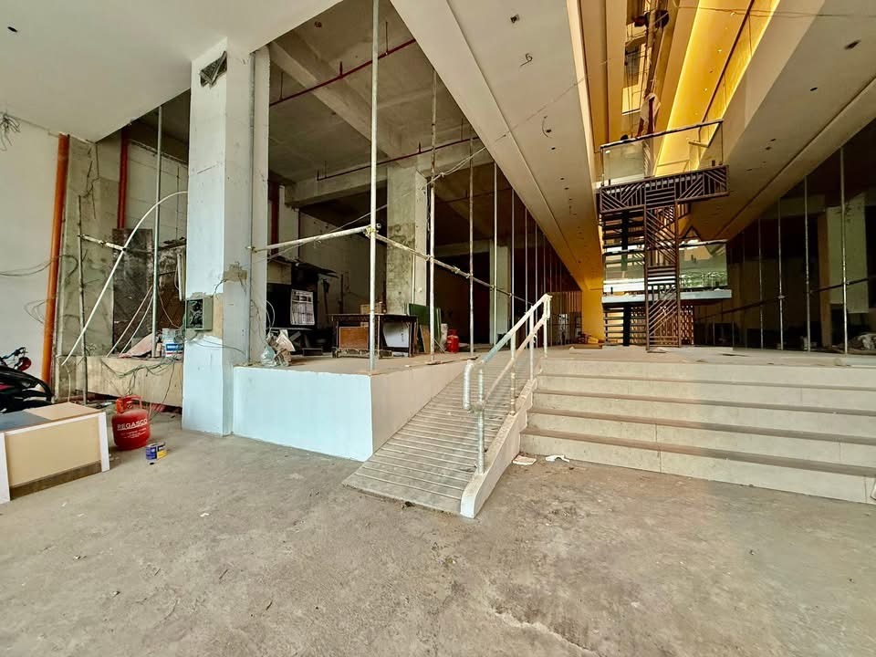 (Category: ) located in . Submitted by asterproperties (Listing ID 1381544975, Image 1). Description: .