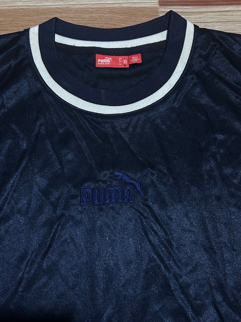 Puma Polyester Jersey longsleeves Medium on tag, fits even to Large (Category: Tshirts & Polo Shirts ) located in Batangas. Submitted by eri1224 (Listing ID 1381470892, Image 2). Description: all logos Embroidered(chest, two arm sleeves) with elbow pads no issue.