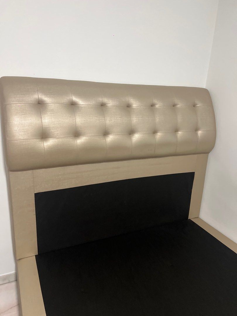 Queen Size Bed Frame with Headboard65074648076291111