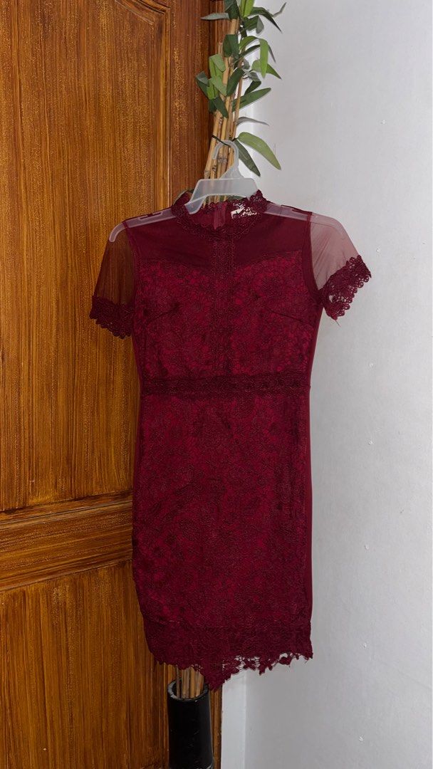 Red/Maroon Formal Lace Dress (Category: Dresses) located in Bacoor. Submitted by gwardrobe__ (Listing ID 1381654326, Image 2). Description: FOR RENT ✅ Maroon/red lace & see-through formal dress ✅ Makes your body look curvy with its cut! Very elegant & sexy looking ✨ ✅ Perfect for corporate events or special occasions ✅ High quality details & fabric yet very affordable! ✅ Fits Small to Medium ✅ ₱200 security deposit, will be refunded once dress is