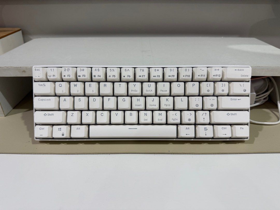 Royal Kludge RK61 Bluetooth Mechanical Keyboard (Category: Computer Keyboard) located in San Juan City. Submitted by beyondtherack (Listing ID 1381629820, Image 1). Description: As good as new Bought last April 2025 Features Ultra-Compact Bluetooth Mechanical Keyboard 10 Hours Battery Life Soft Response of Red Switches Compatible for Multi-Device Connection 60% Compact Minimalism Layout.