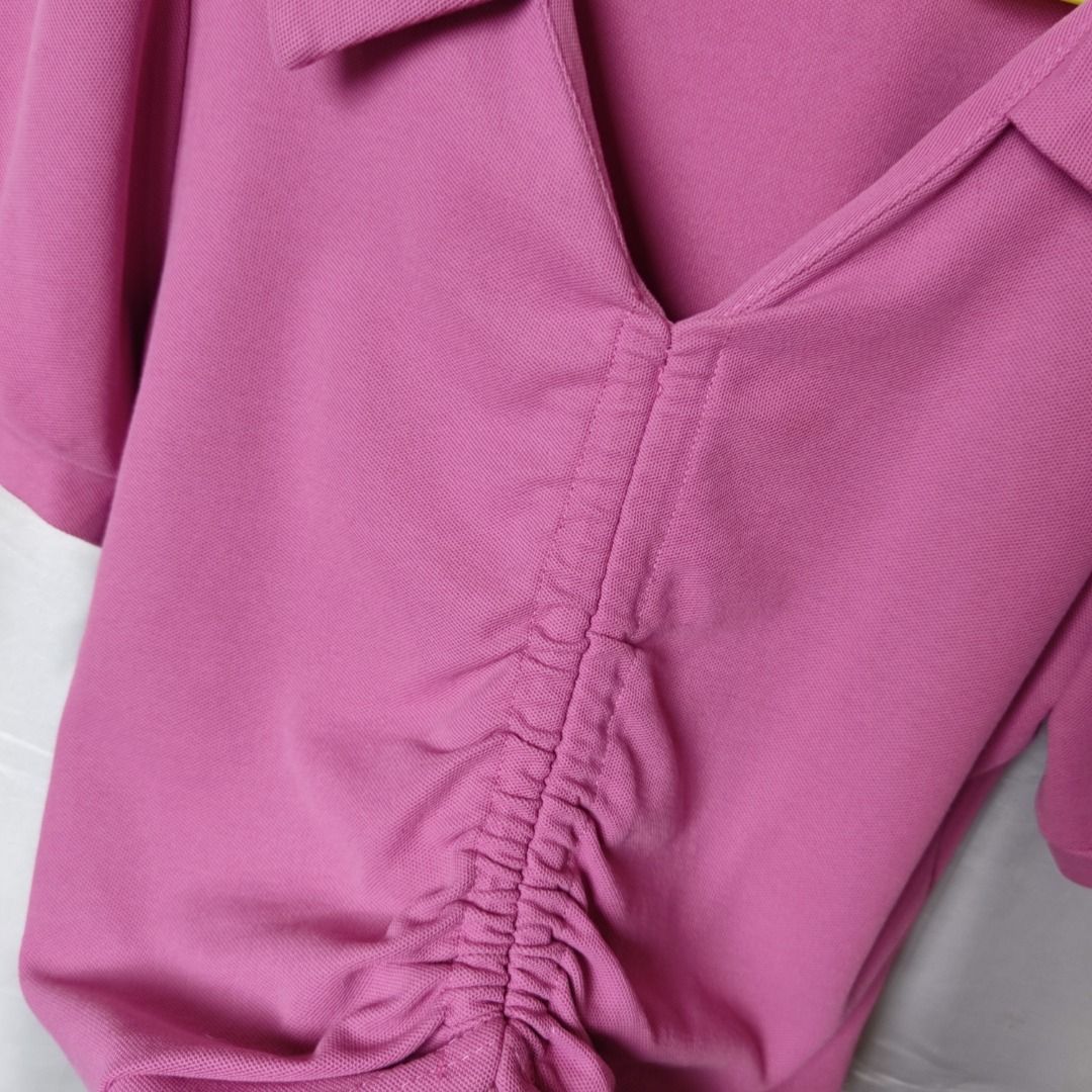 Ruched pink top with collar/ ruched top/ collared top (Category: Blouses) located in San Antonio. Submitted by miscorpion (Listing ID 1381544537, Image 3). Description: Ruched pink top with collar, no flaws Best fit S-M chat for more details.