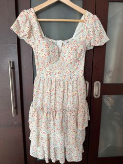 (Kategori: ) berada di . Dikirim oleh summer_clothing29 (ID iklan 1381560622, Gambar 1). Deskripsi: .