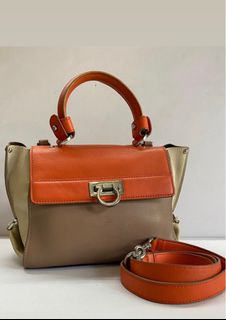 (Kategori: ) berada di . Dikirim oleh lusianacalysta (ID iklan 1381474222, Gambar 1). Deskripsi: .