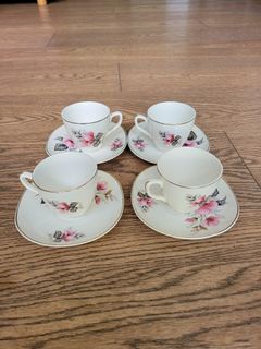 （分類：）位於 。 由 kshchau0730503 提交（商品編號 1381549508，圖片 1）。簡介： 。