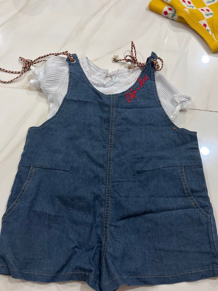 Set Ol (Kategori: 4 hingga 7 tahun) berada di Jakarta Barat. Dikirim oleh mamaanddaughterpl (ID iklan 1381500755, Gambar 1). Deskripsi: Dpt Ol + inner kaos .