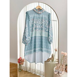 (Kategori: ) berada di . Dikirim oleh vera.preloved (ID iklan 1381508000, Gambar 1). Deskripsi: .
