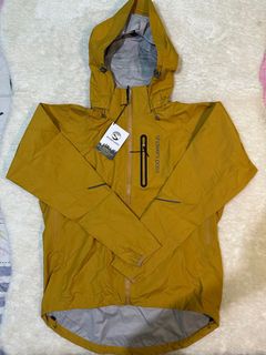 (Category: ) located in . Submitted by albay.hype.shop (Listing ID 1381524756, Image 1). Description: .