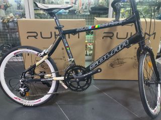 （分類：）位於 。 由 tkobike09943194 提交（商品編號 1381535884，圖片 1）。簡介： 。