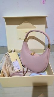 (Kategori: ) berada di . Dikirim oleh thenticbags.lita (ID iklan 1381587590, Gambar 1). Deskripsi: .