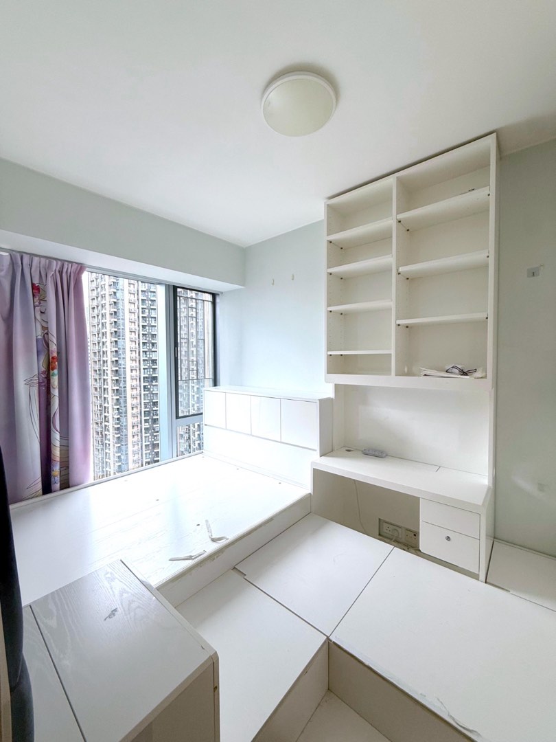 Great value! High-floor unit for sale at The Parkside, Tseung Kwan O64077577632513112