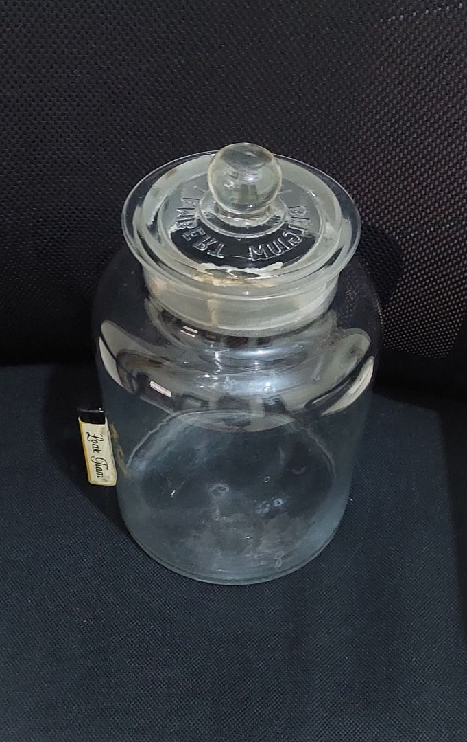 toples kaca jumbo val st lambert belgium 30 cm TUTUP CACAT (Kategori: Pajangan Antik) berada di Bandung. Dikirim oleh loaktiam (ID iklan 1381583067, Gambar 2). Deskripsi: tinggi 30 cm, bibir 13,5 cm, bawah 19 cm tutup retak parah sesuai foto.