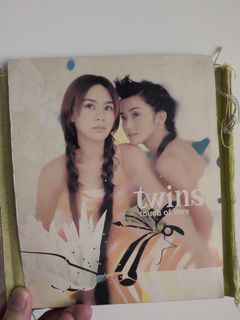 Twins ツインズ Touch Of Love 2nd Version 香港盤 Twins – Touch Of Love – CD (Album) + CD (VCD, Limited