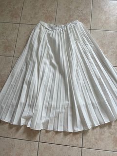(Category: ) located in . Submitted by alyxapreloved (Listing ID 1381541707, Image 1). Description: .