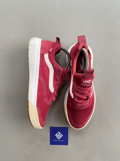 (Kategori: ) berada di . Dikirim oleh koleksecondshoes (ID iklan 1381567149, Gambar 1). Deskripsi: .