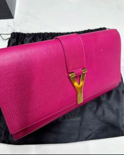 由 voguegirl_fashionweb (刊登 ID 1381658987，圖片 1) 提交，位於 的 (類別：)，說明：。