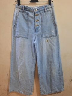 (Kategori: ) berada di . Dikirim oleh blueberriehs (ID iklan 1381546838, Gambar 1). Deskripsi: .