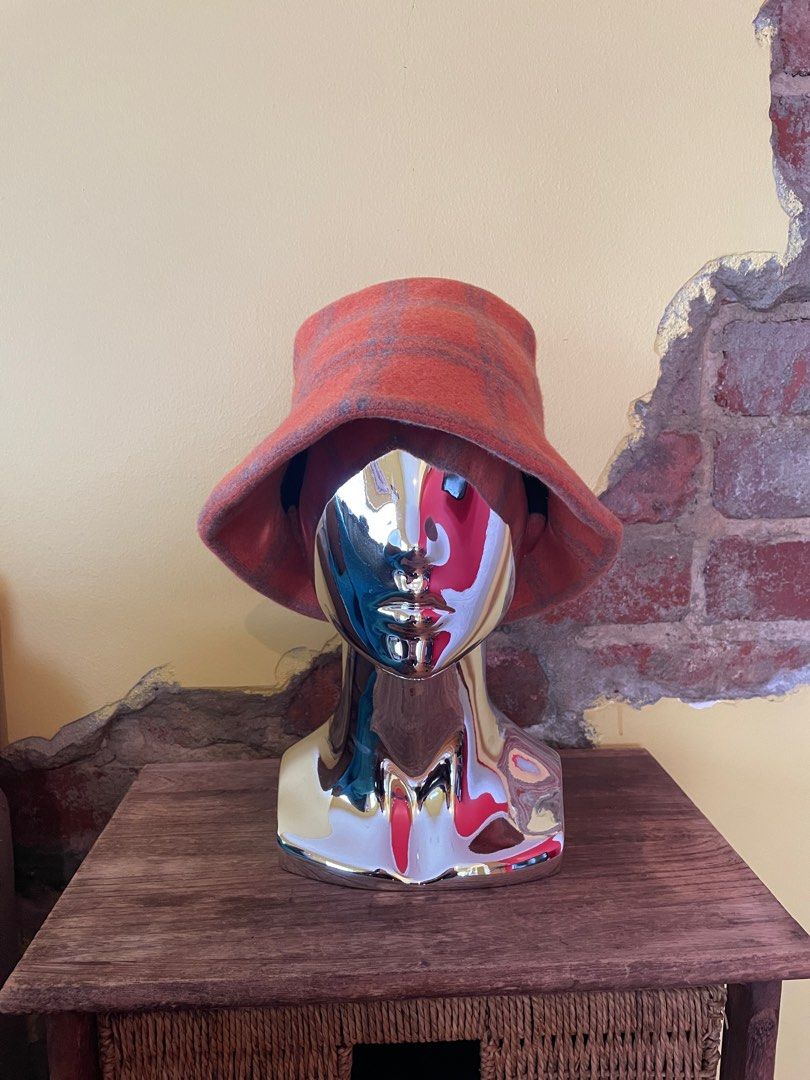 100% Wool Plaid Bucket Hat (Category: Women's Accessories) located in Melbourne. Submitted by bellaollie97 (Listing ID 1378225544, Image 1). Description: Purchased from Victoria Market for $40 Pure wool and very warm ☺️.