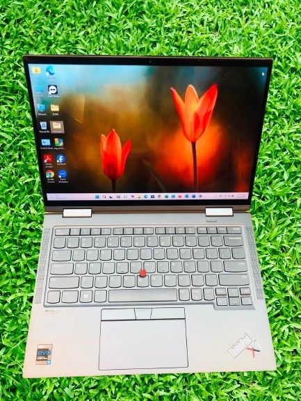 1tb Lenovo ThinkPad X1 Yoga Gen 6 – 2-in-1 Touchscreen Convertible | Core i7- 11th gen | Stylus pen | 16GB RAM - 1000GB SSD - Excellent working condition (Category: Laptops & Notebooks) located in Singapore. Submitted by islamjashedul (Listing ID 1378332363, Image 1). Description: 1tb Lenovo ThinkPad X1 Yoga Gen 6 – 2-in-1 Touchscreen Convertible | Core i7- 11th gen | Stylus pen | 16GB RAM - 1000GB SSD - Excellent working condition Specifications