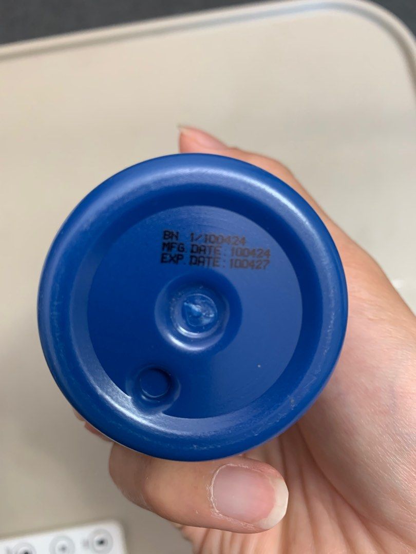 由 lulu000517 (刊登 ID 1378209000，圖片 3) 提交，位於 台北市 (Taipei) 的 屈臣氏男士刮鬍泡 (類別：男士美容保養)，說明：全新未使用200ml 效期220704第三張照片。