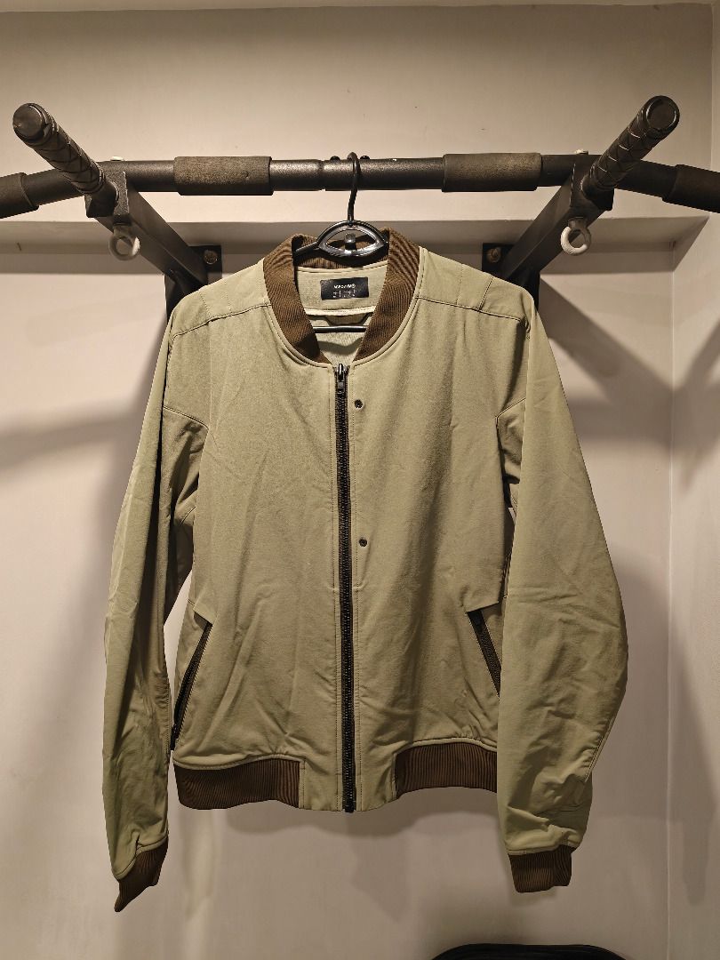 Acronym J90-DS schoeller® Dryskin™ Bomber Jacket Alpha Green (XS