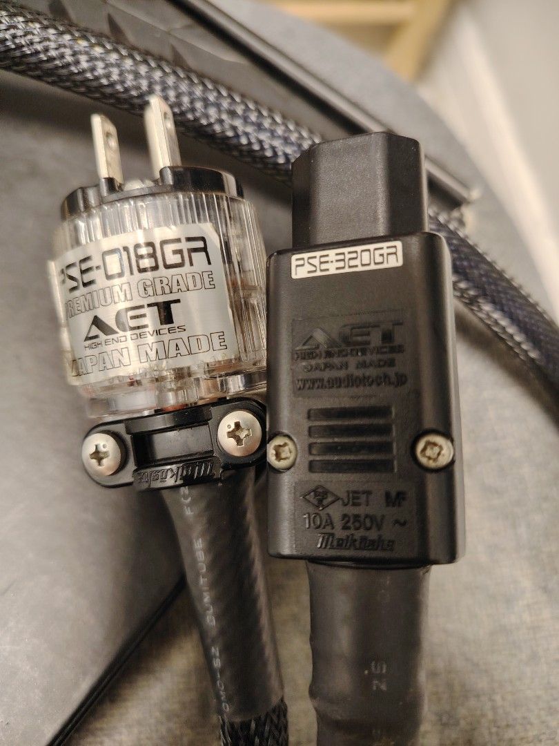 ケーブル・シールド AET PSE-018GR/PSE-320GR SCR AC/SP EVO aet PSE-018GR V2 + PSE-320GR 【お取り寄せ】 | 電源プラグ +