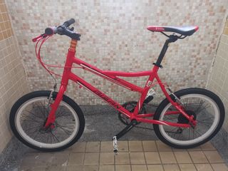 （分類：）位於 。 由 wolfersky 提交（商品編號 1378307937，圖片 1）。簡介： 。