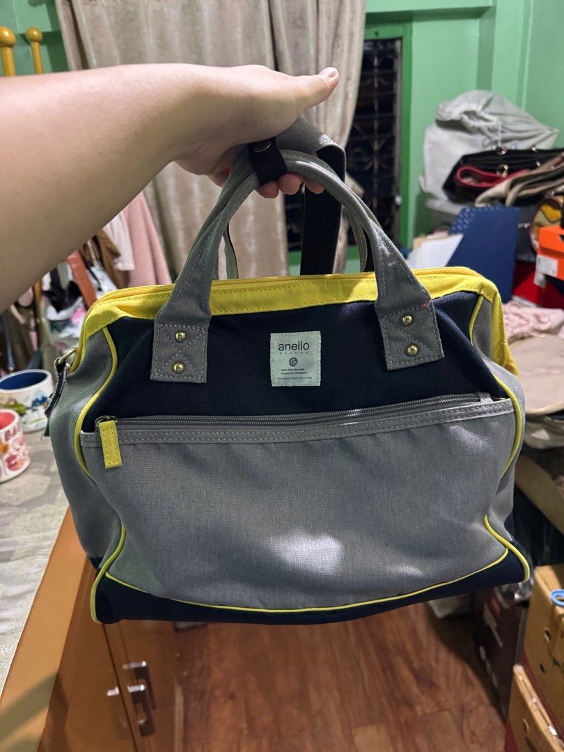 Anello Three-toned Medium bag (Category: Cross-body Bags) located in Makati City. Submitted by jinger_21 (Listing ID 1378262750, Image 1). Description: Excellent condition With strap Three-toned- gray, blue and yellow Size- medium Price- Php 1,800 fixed) plus SF Mode of payment: Gcash Maya GoTyme Payment first before shipout Shipping fee will be shouldered by the buyer.