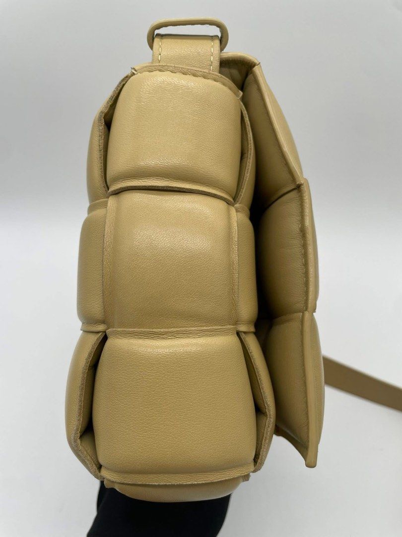 Authentic Bottega Veneta Crossbody bag (Category: Luxury Bags & Wallets) located in Quezon City. Submitted by jhaediah (Listing ID 1378235000, Image 2). Description: Bottega Veneta ✨ Authentic | Rank A Condition. Inclusion: Booklet Only .