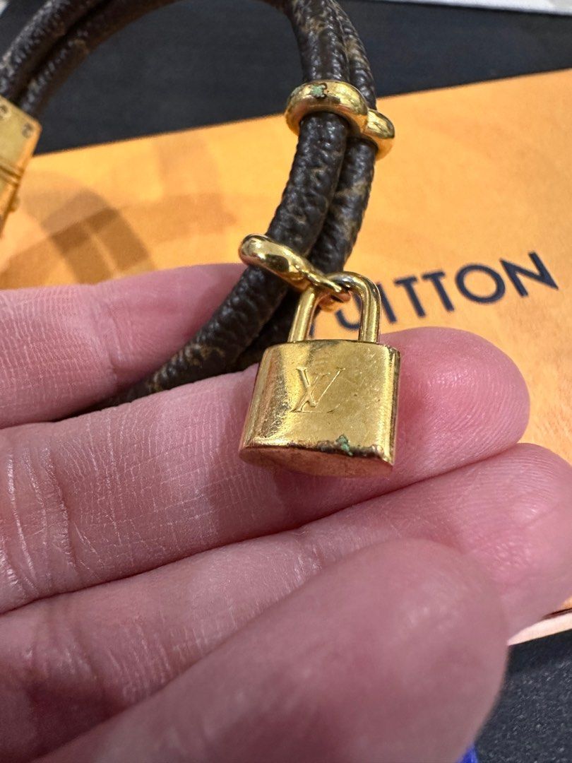 Authentic Lv Bracelet (Category: Bracelets) located in Quezon City. Submitted by angelicayoung (Listing ID 1378263195, Image 2). Description: With light tarnishing in the hardware Comes with box and dustbag.