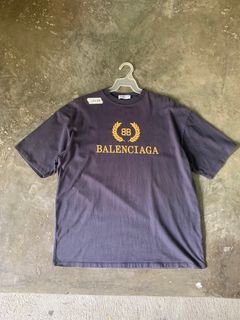 (Category: ) located in . Submitted by rabbit.hole_thrift (Listing ID 1378192408, Image 1). Description: .