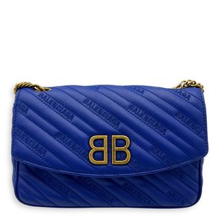 (Category: ) located in . Submitted by carousellluxury (Listing ID 1378234101, Image 1). Description: .
