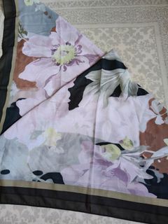(Category: ) located in . Submitted by NewNPreloved (Listing ID 1378155392, Image 1). Description: .