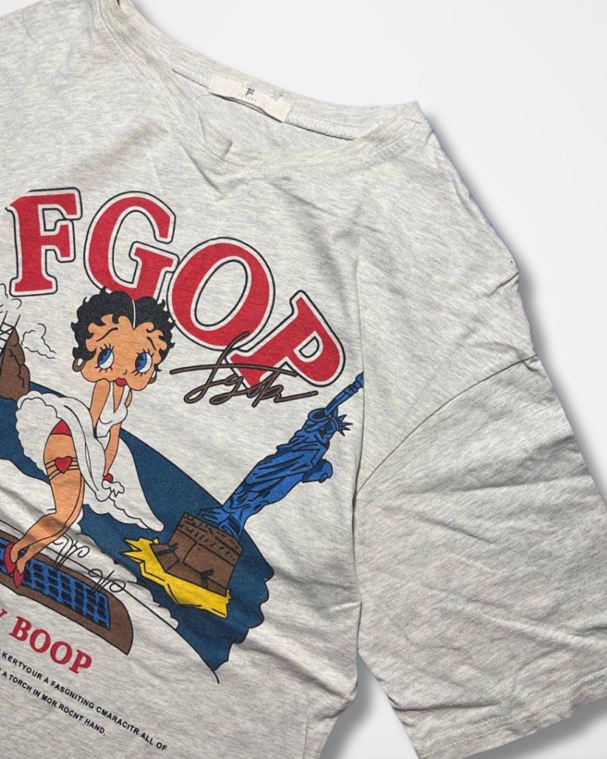 Betty Boop Gray Shirt (Category: Activewear) located in Zamboanga. Submitted by treadupph (Listing ID 1378246692, Image 3). Description: Item are -Washed‼️ -Ironed‼️ Brand: Betty Boop Color: Gray Issue: Pm Wide:20 Lenght:27 Unisex Swipe to see full details Price:350+Sf Color may vary due to lighting and camera The Item is Thrifted!!.