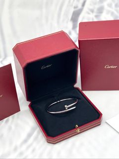 (Category: ) located in . Submitted by redrabbitluxury_singpore (Listing ID 1378199255, Image 1). Description: .