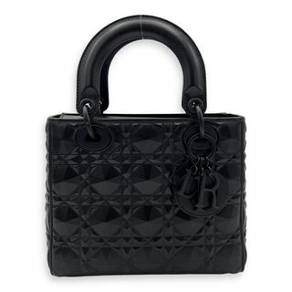 (Category: ) located in . Submitted by carousellluxury (Listing ID 1378220249, Image 1). Description: .