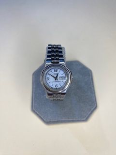 (Category: ) located in . Submitted by watchgoodhobbies (Listing ID 1378328966, Image 1). Description: .
